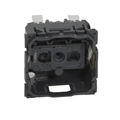 CELIANE - GNIAZDO 2P 16A AUTOMATYCZNE ZACISKI SPREŻYNOWE (067110)